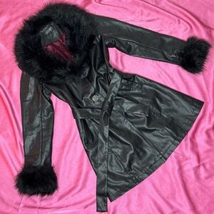 SOLD ON DEPOP🖤Vegan Leather Penny Lane🖤